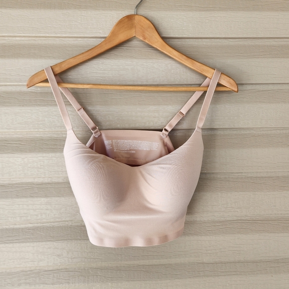 PINK Victoria's Secret Other - PINK Victoria's Secret women's cream bra